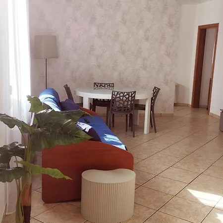 Leohouse Apartamento *
