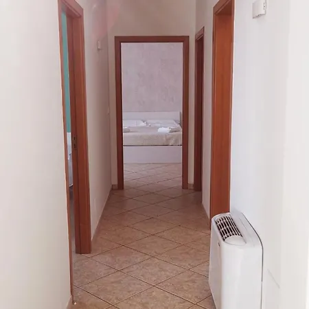 Leohouse Apartamento