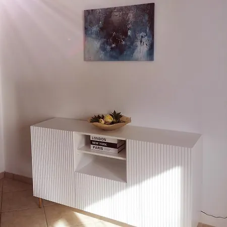 Lägenhet Leohouse *